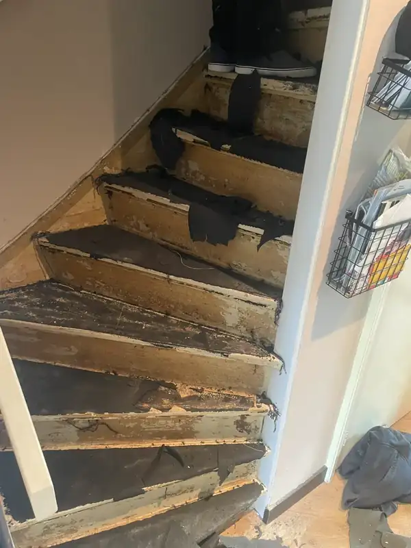 Voor: voor van een project stoffering, vloer of trap door Klusbedrijf Biever